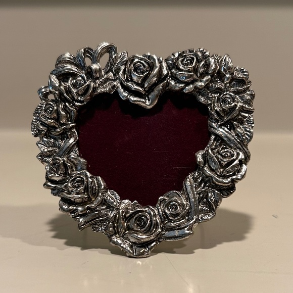 Arthur Court Rose Heart Mini Frame - Picture 1 of 7
